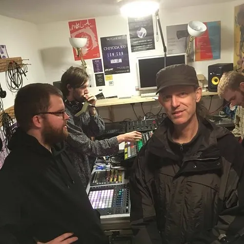 25/12/17w/Matt Burnett & Body Clocks