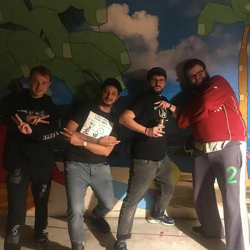 LL w/ Federico Zonno (Mundi/Extra Muros) & Bonasforsa - 28-Sep-20 (Threads)