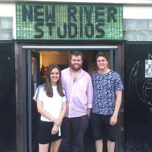Loose Lips Show (199Radio) w/ Sylvette & Xanthe Fuller - 25/06/18