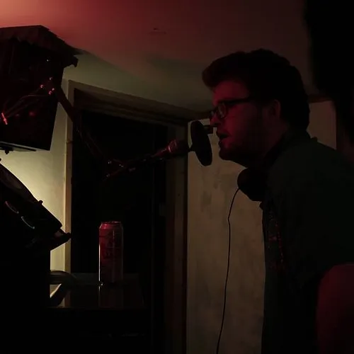 Loose Lips Show w/Medallion Man - 11/02/15