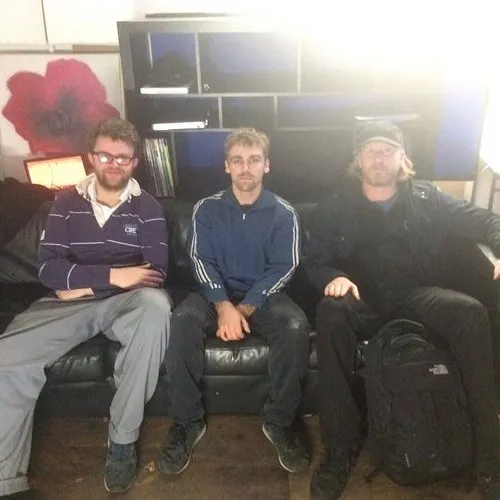 Loose Lips Show w/Radioactive Man - 25/11/15