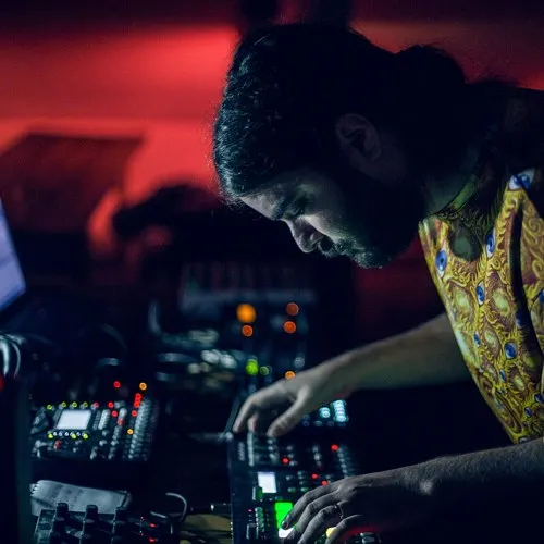 V-Stok (Threads*LL016) - 26-Jul-19